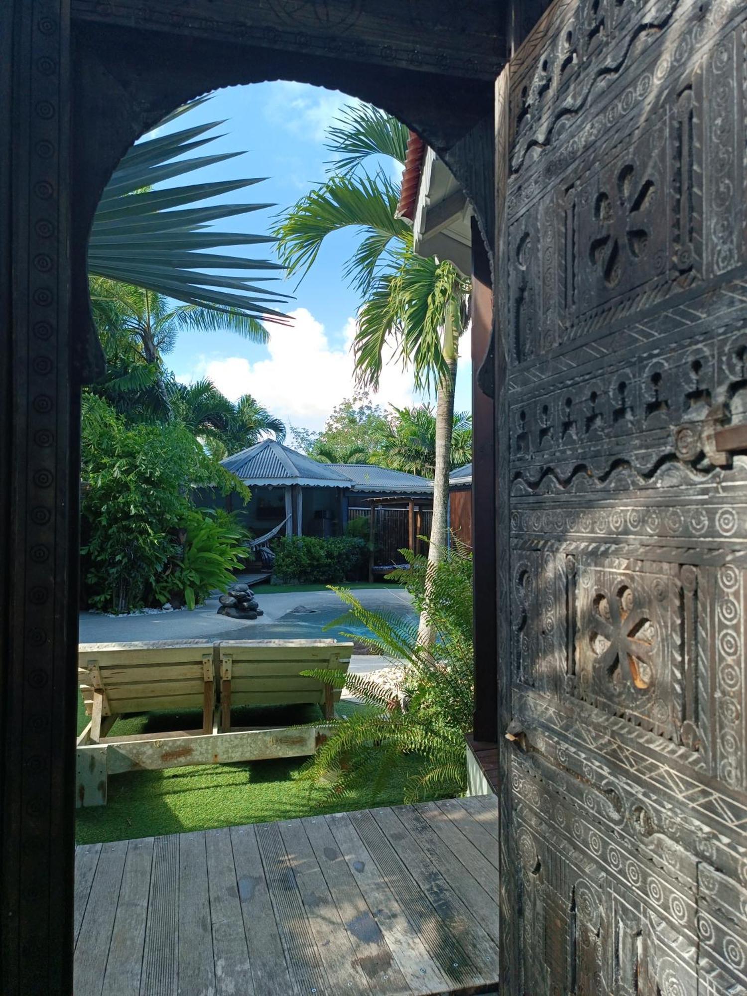 Tiki Paradise Lodge Fwi Sainte-Anne  Exterior foto